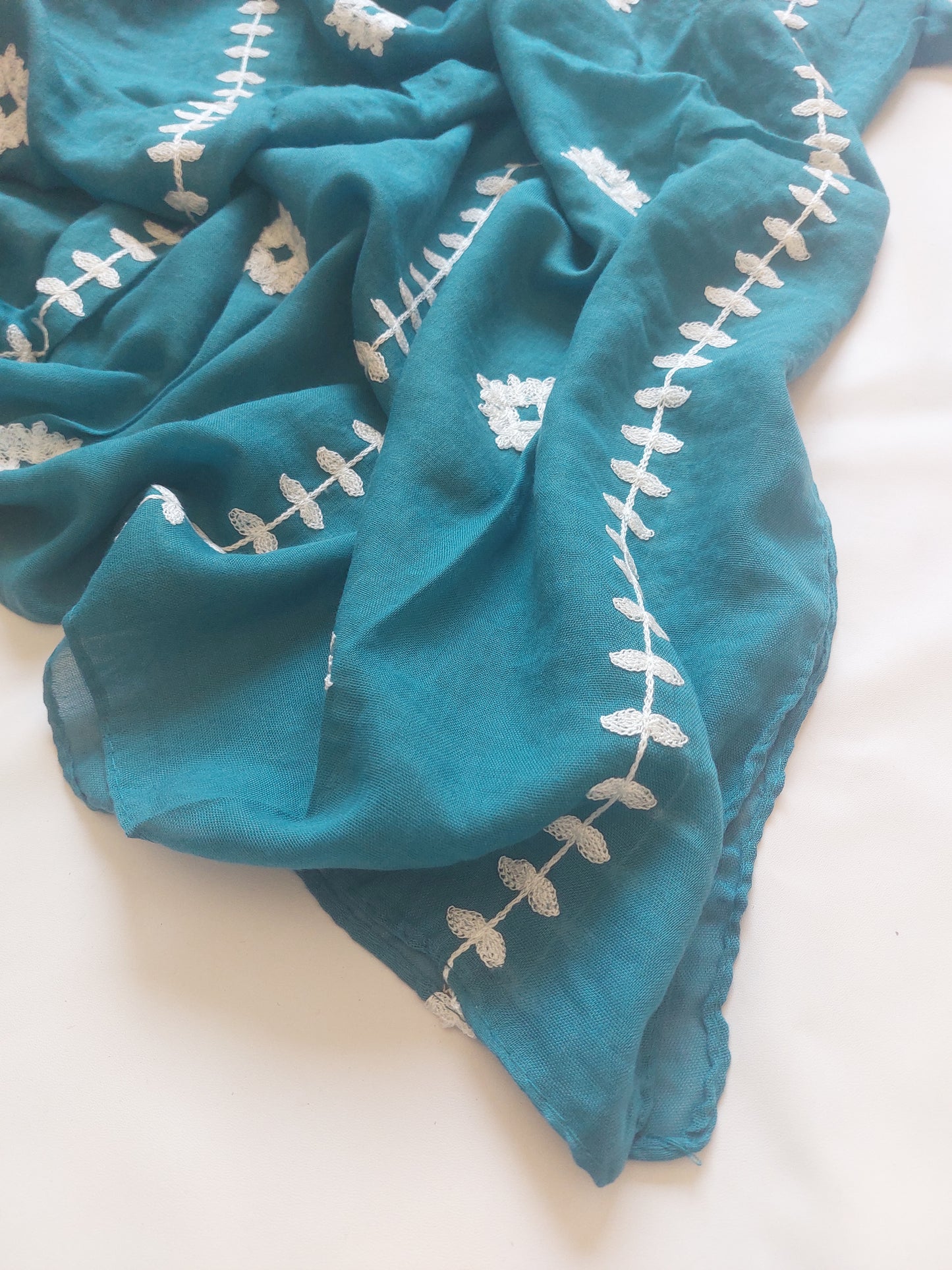 Zahra Embroidered Hijab - Turquoise