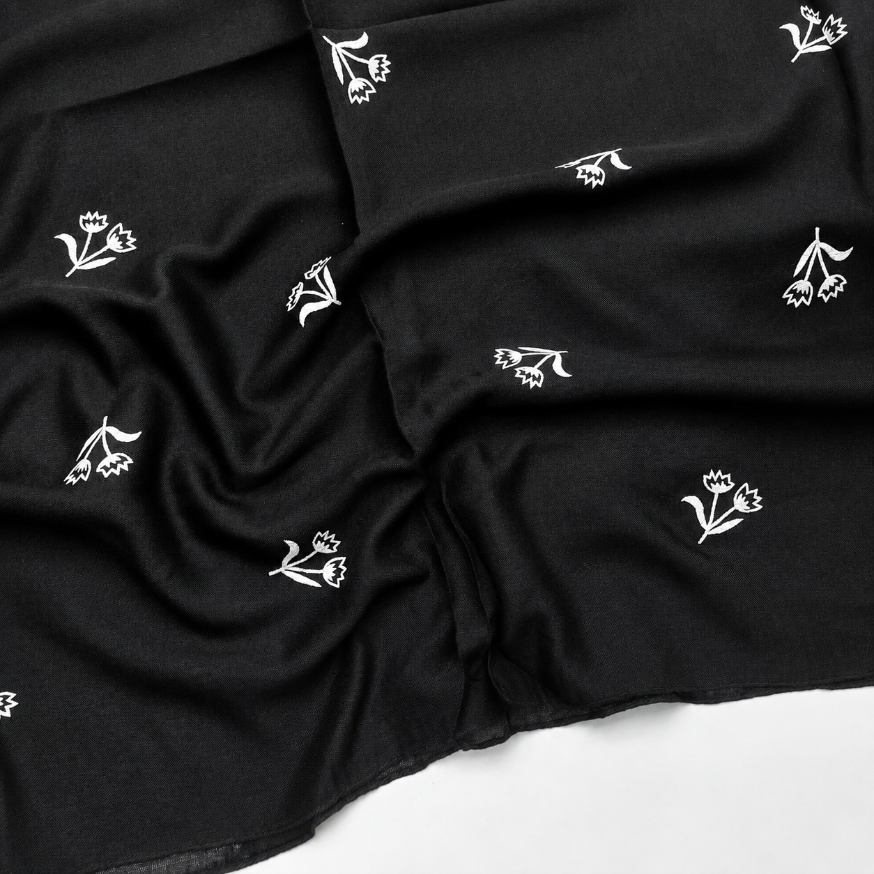 Paste Tulip Flower - Black