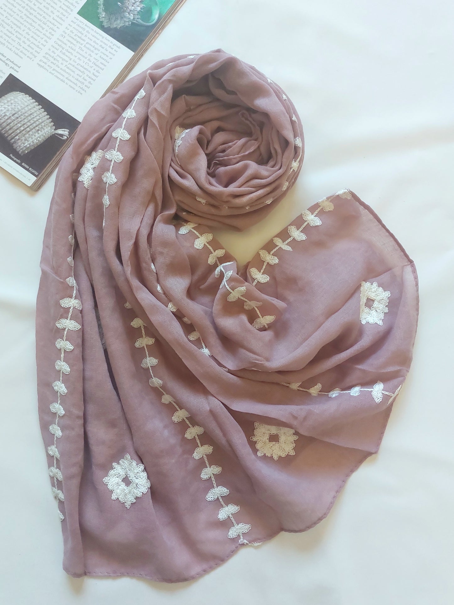 Zahra Embroidered Hijab - Mauve