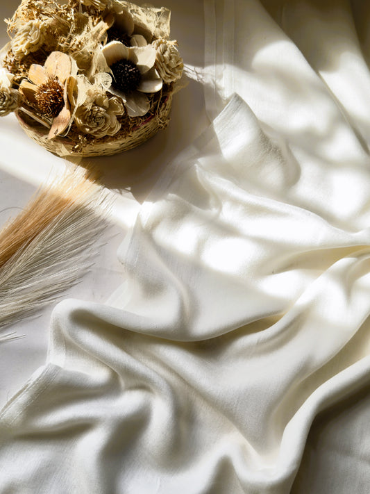 Premium Modal Hijab - Milky White