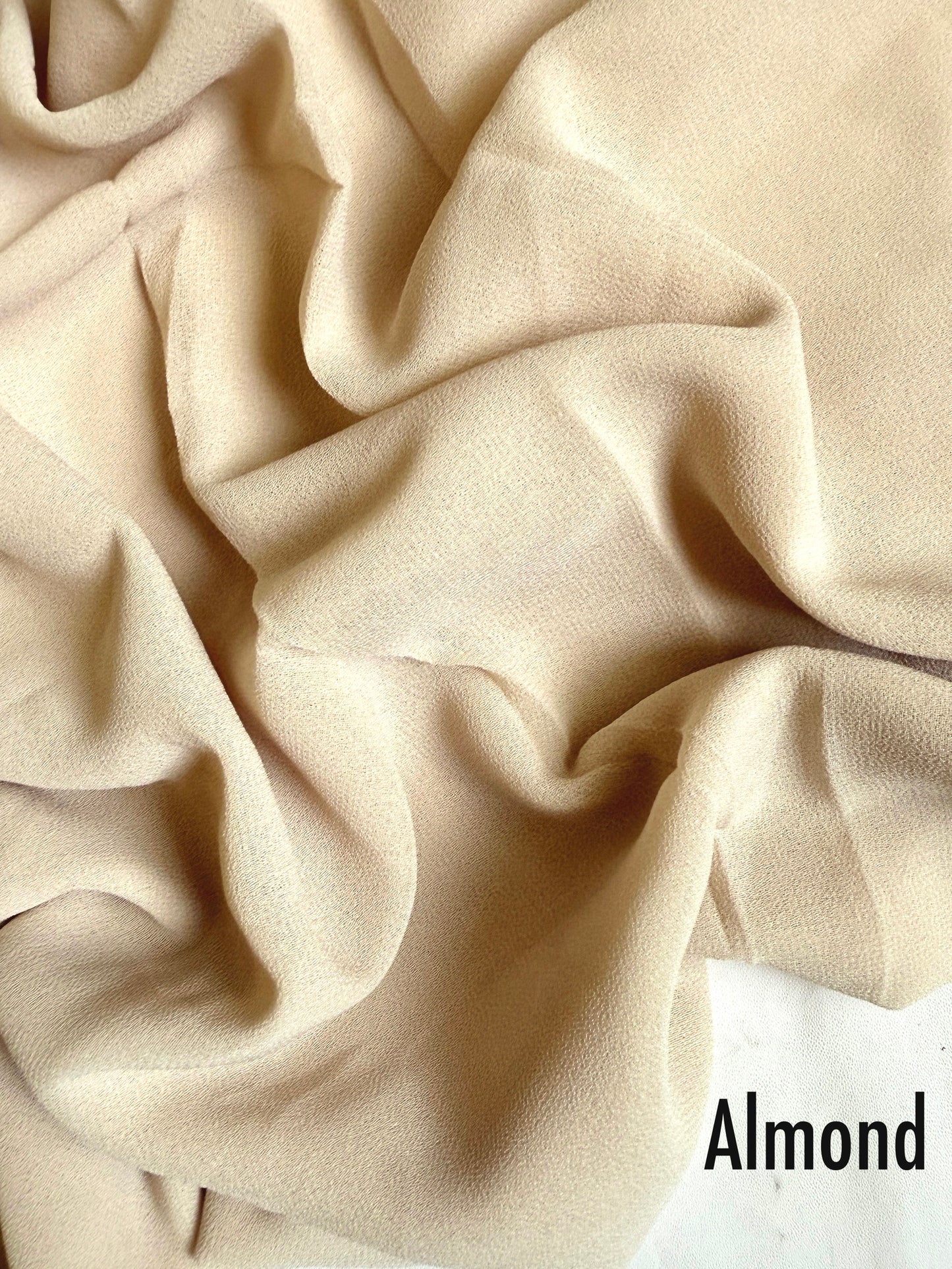 Georgette - Almond